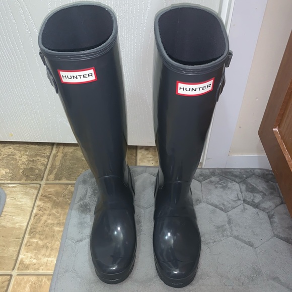 HUNTER Boots - Picture 2 of 4